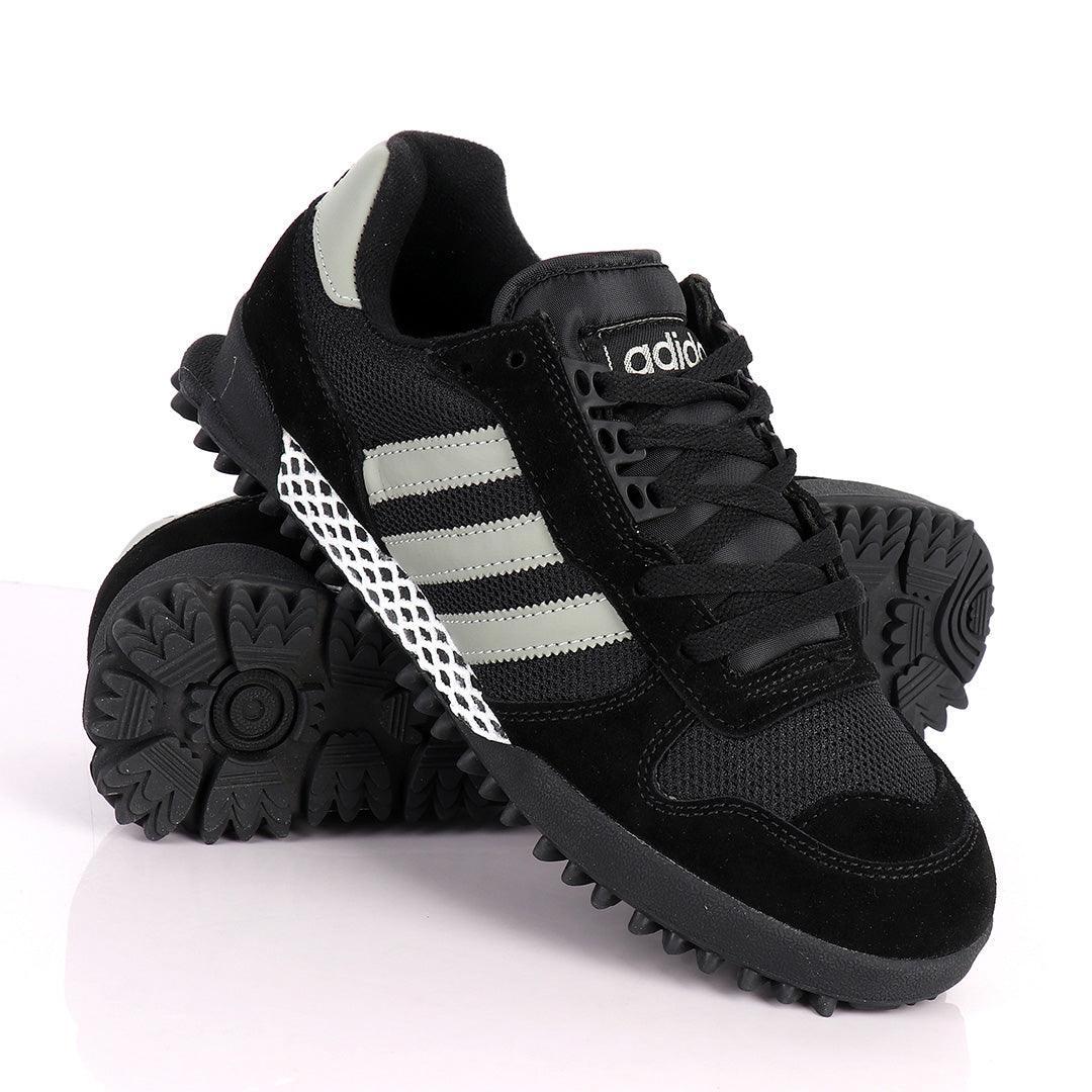 AD Simplified Classic Designed Black And Green Sneakers - Obeezi.com