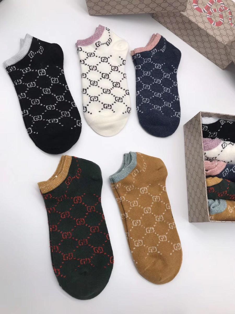 Crested Design 5 In Black Navy Blue Brown Green socks - Obeezi.com