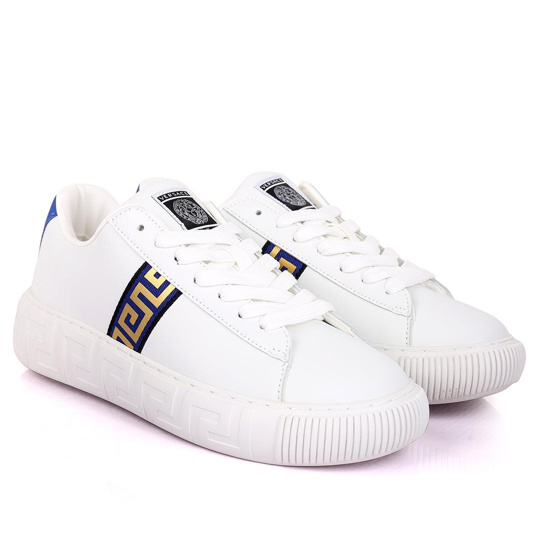 Vers Lace Up And Medusa Logo Designed Sneaker - White - Obeezi.com