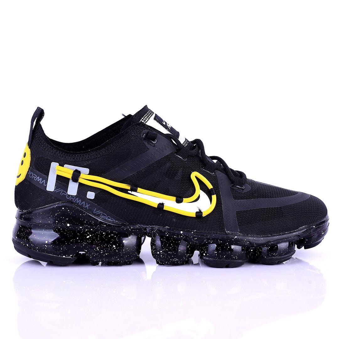 AD Black Sneakers With Yellow Smiley And Logo Design Tuned Pressure Sole - Obeezi.com