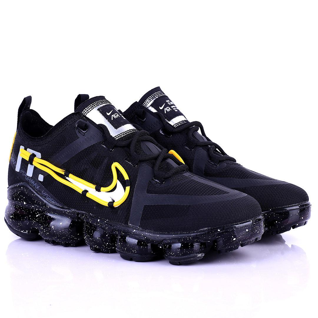 AD Black Sneakers With Yellow Smiley And Logo Design Tuned Pressure Sole - Obeezi.com