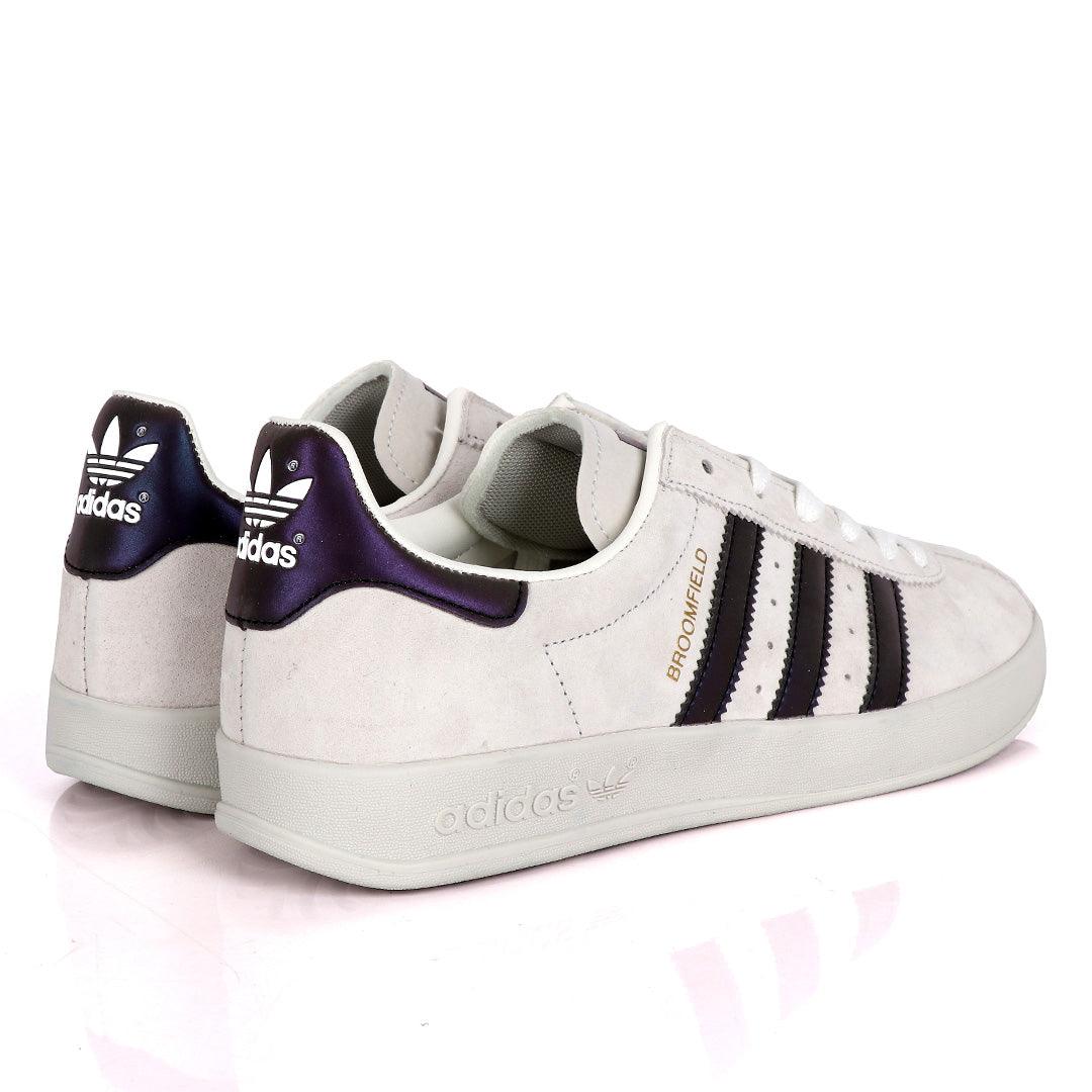 AD Originals BroomField Off-White Suede Sneakers With 3 Maceron Stripes - Obeezi