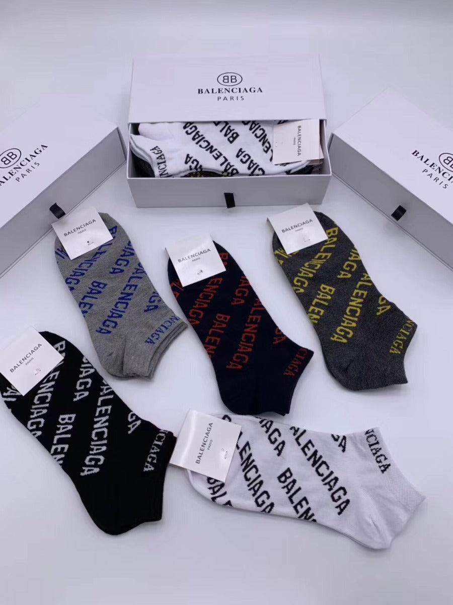 Balenciaga Crested 5 Pack Black Navy Blue White Grey Ash Socks - Obeezi.com