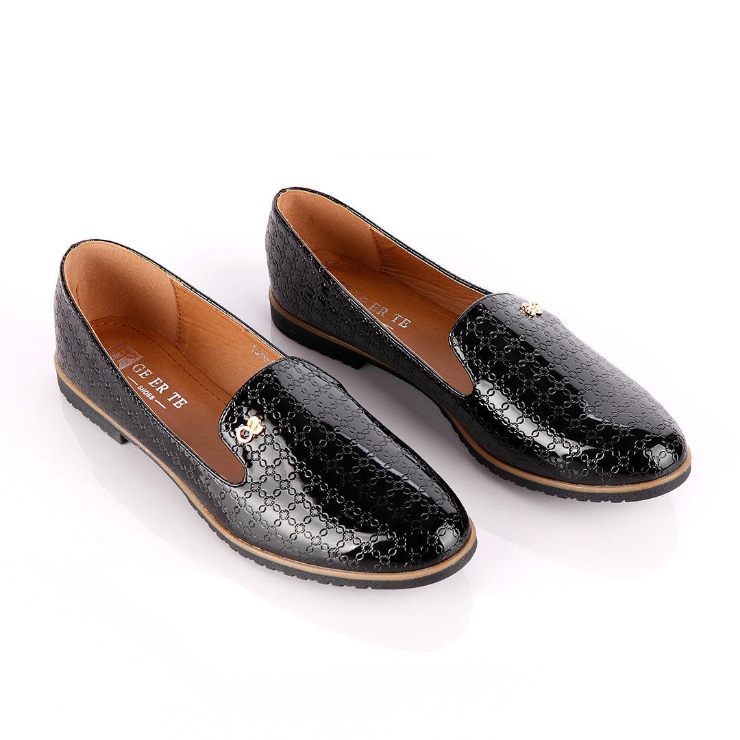Classic Geerte Design Wetlips Cover Black Flat Shoe - Obeezi