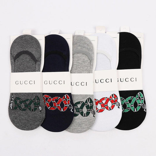 Crested Design 5 Pairs In Black Navy Blue White Grey socks - Obeezi.com