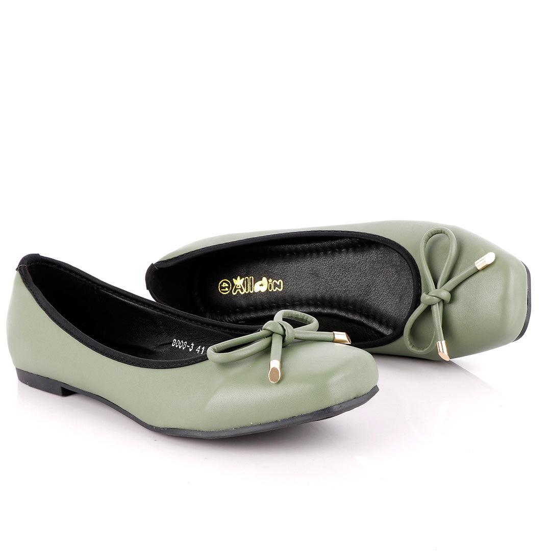 Fashionable Classic Green Women's Flat Shoe - Obeezi