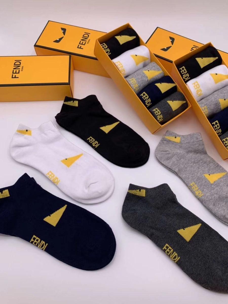 Fendi Men Signature 5 In 1 White Grey Black Blue Ash socks - Obeezi.com