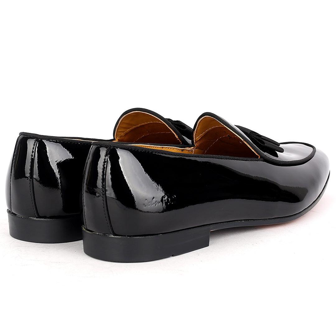 John Foster Plain Glossy Leather Skin Bow Designed -Black - Obeezi.com