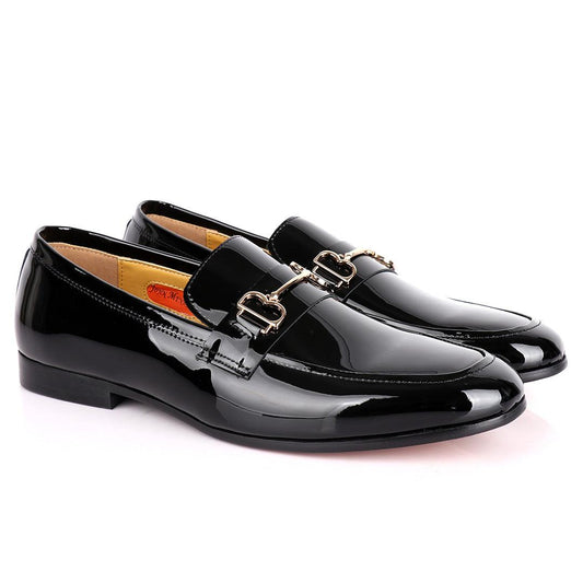 John Menson Wetlips With Gold designed Chain-Black - Obeezi.com
