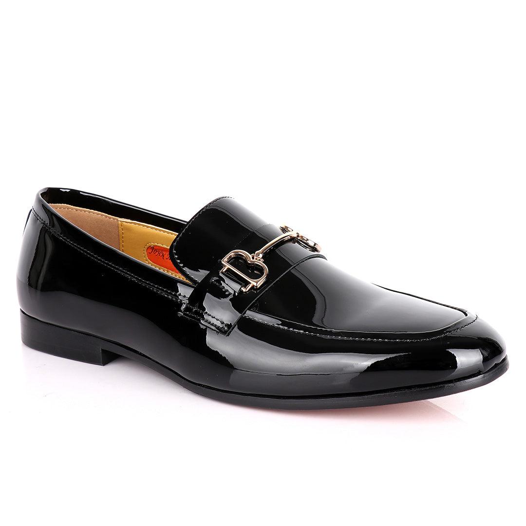 John Menson Wetlips With Gold designed Chain-Black - Obeezi.com