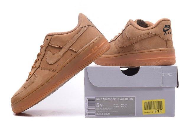 N A F 1 Low GS Flax Wheat Flax Outdoor Green Gum Light Brown Men's Casual Sneakers - Obeezi