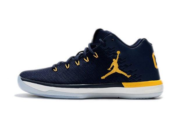 N A J XXXI 31 Low Michigan Wolverines College Navy Amarillo White Men's Basketball Sneakers - Obeezi