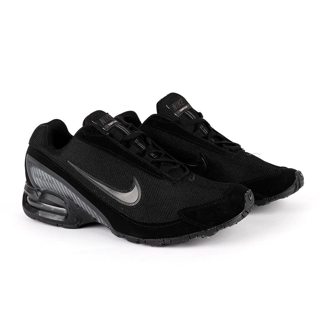 N Presto Essential Black Sneaker - Obeezi