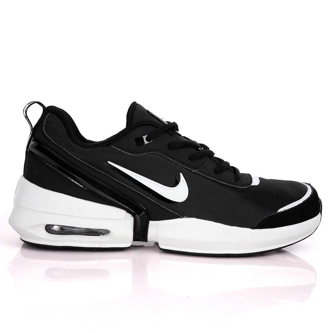 Nk Max Tavas Se Men's Sneaker Black White - Obeezi