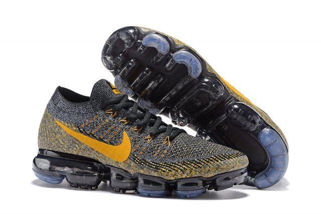 Nk plyknit 2018 Black Gold Sneakers - Obeezi