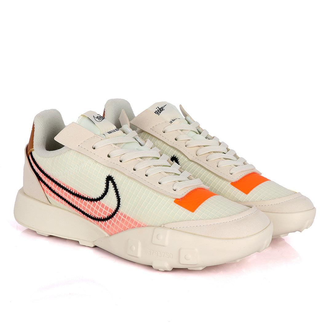 NK Waffle Racer Beige Sneakers - Obeezi