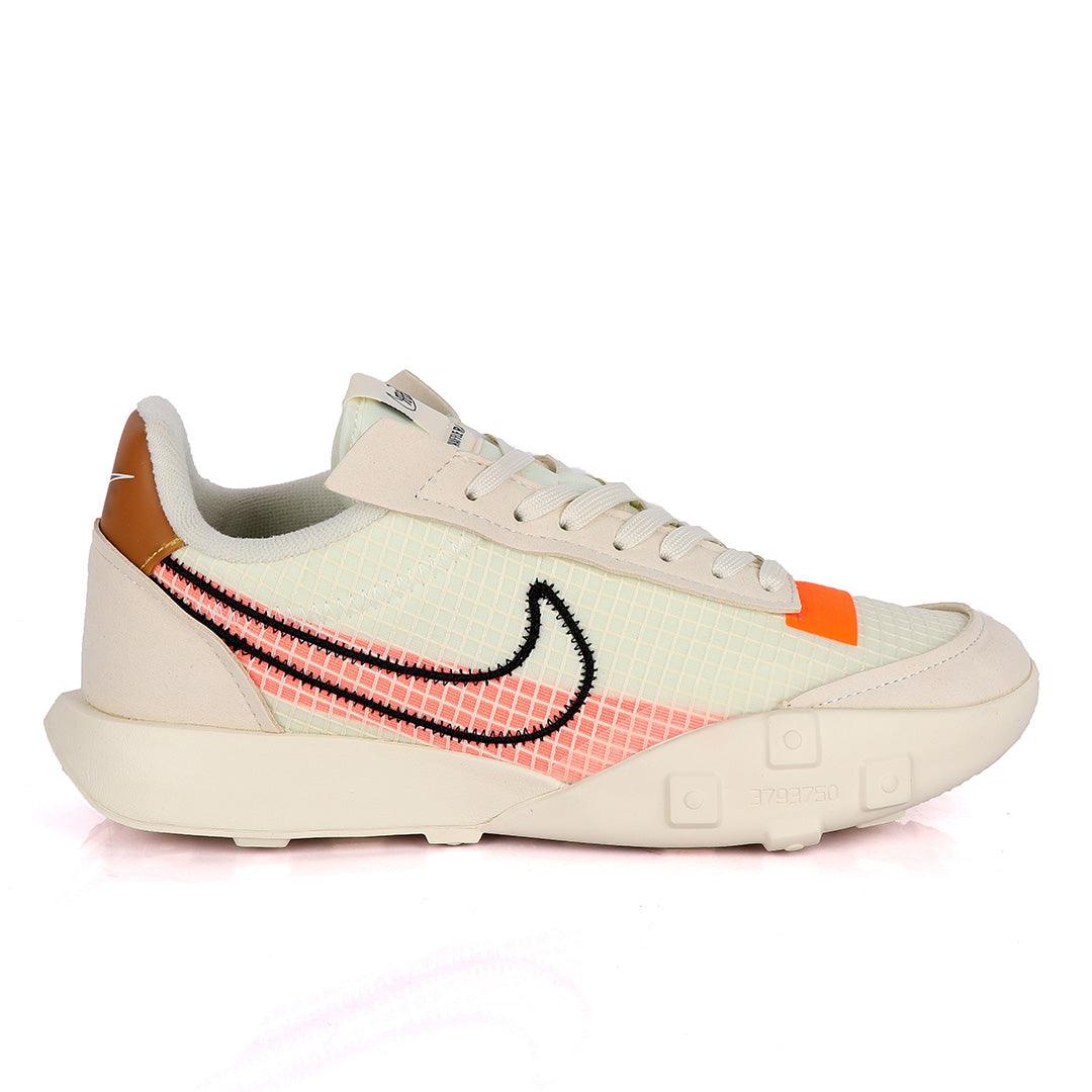 NK Waffle Racer Beige Sneakers - Obeezi