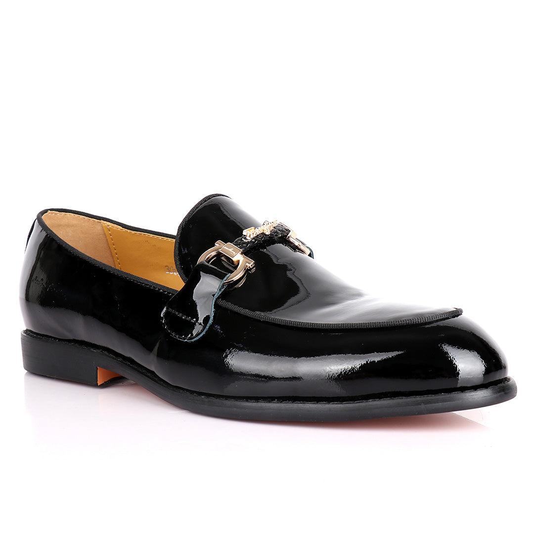 Salvatore Ferragamo Men's Wetlips Loafer With Front Gold Logo - Obeezi.com