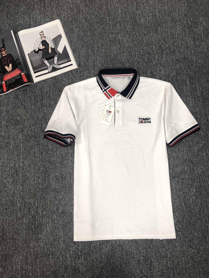 Tommy Hilfiger Crested Design Plain White with Striped Collar - Obeezi