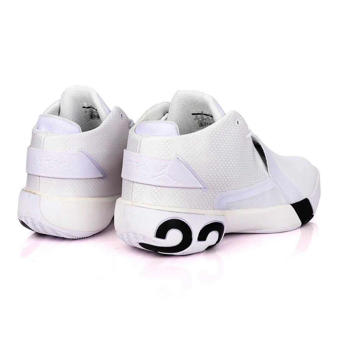 Ultra Fly 3 White Black Men's Basketball Shoes - Obeezi