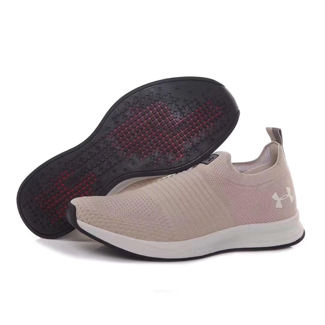 Under Armour UA Speedform Europa Biege Sneakers - Obeezi