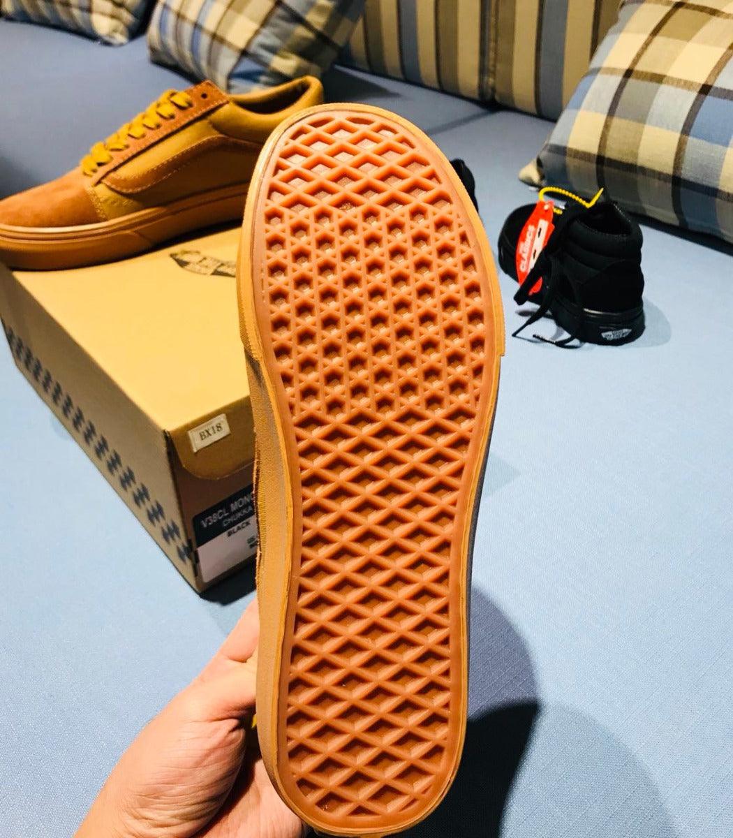 Vans Of The Wall SK8-MID Chukka Men's Sneaker Brown - Obeezi