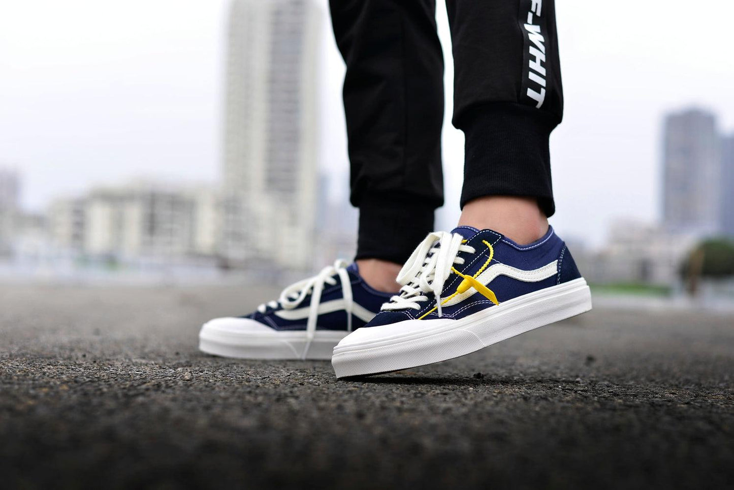 Vans Off The Wall Style 36 Decon SF Sneakers - Obeezi