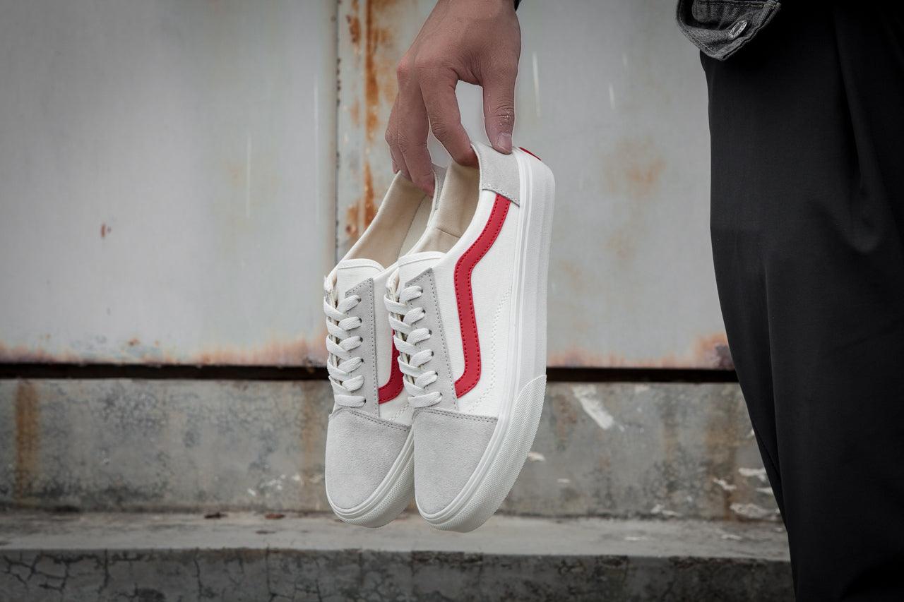 Vans Old Skool Mule 36-447 Cream and Red - Obeezi
