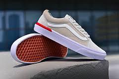 Vans Old Skool Mule 36-447 Cream and Red - Obeezi