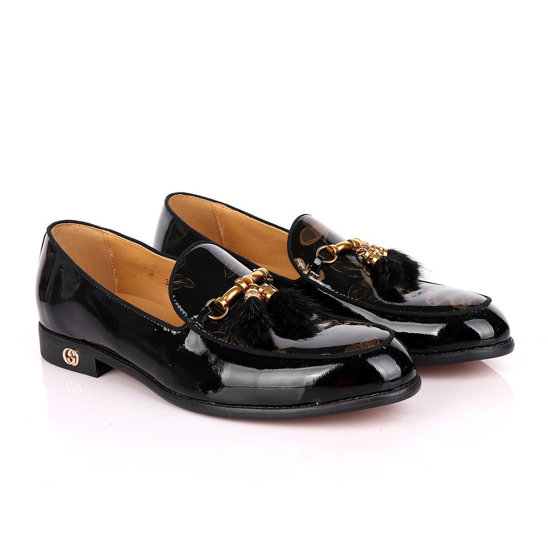 Wetlips Tassels Gold Chain Classic Black Shoe - Obeezi