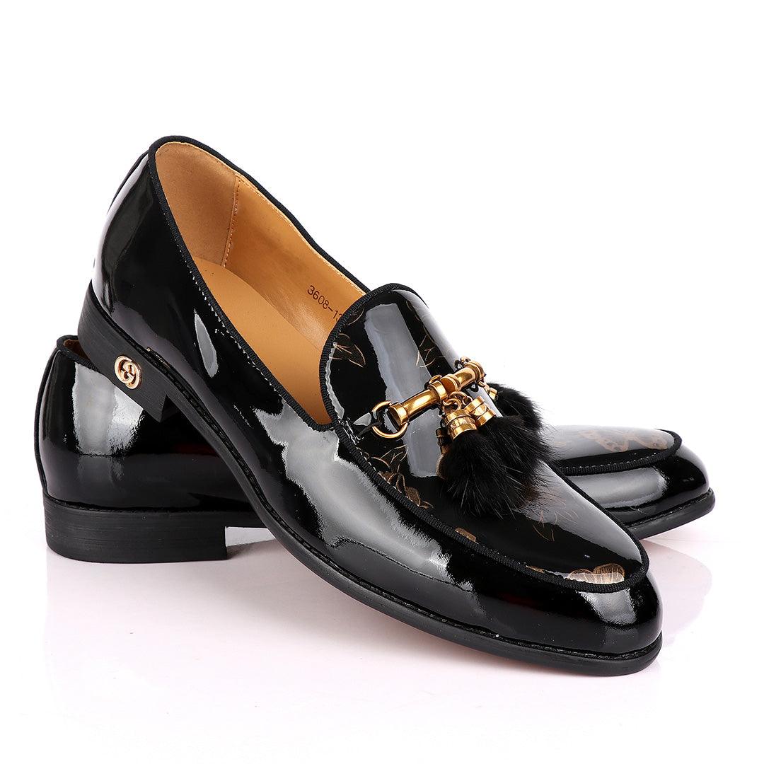 Wetlips Tassels Gold Chain Classic Black Shoe - Obeezi